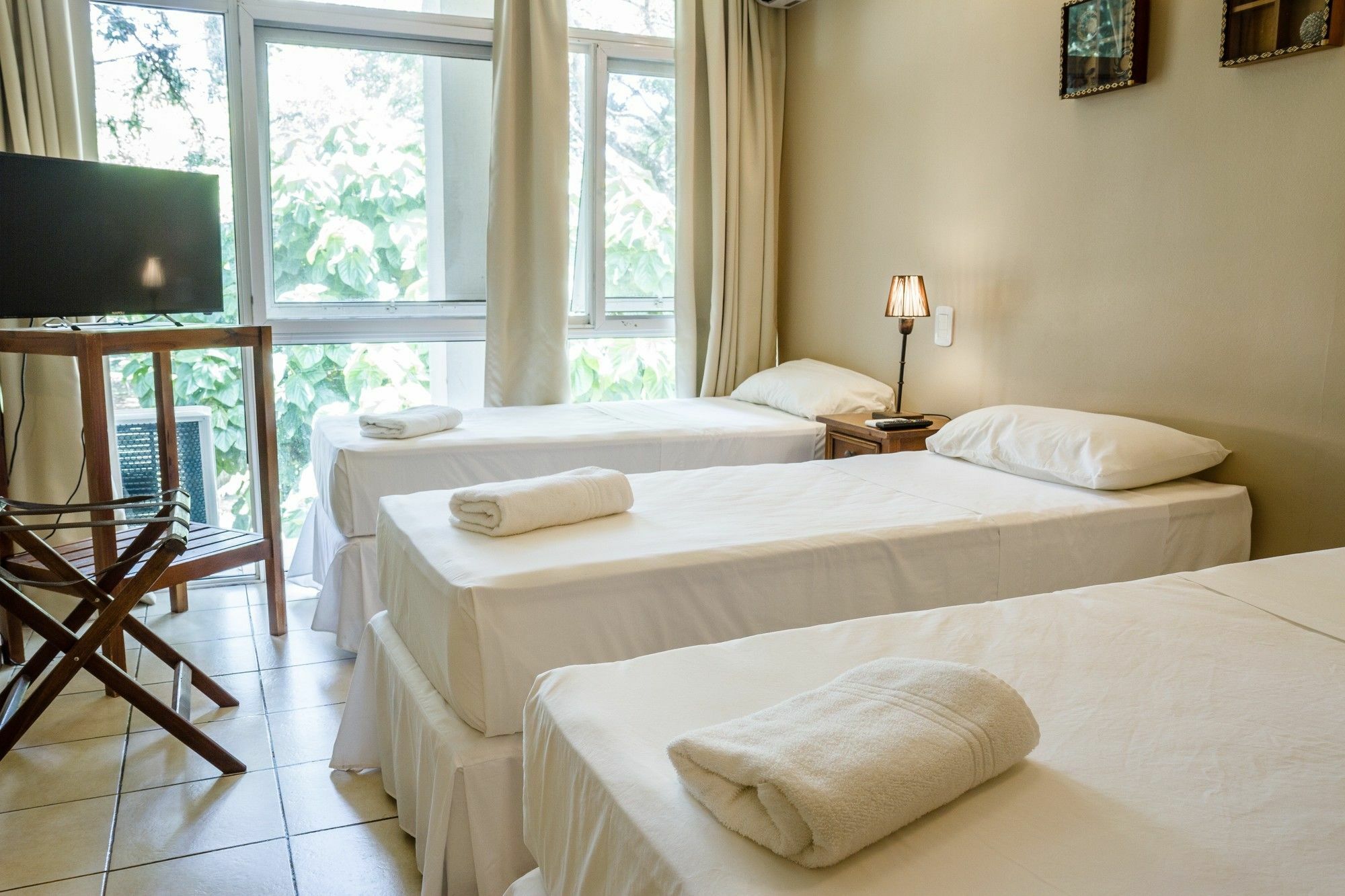 Tangoinn Club Iguazu Party Luxury Hostel بويرتو إجوازو المظهر الخارجي الصورة