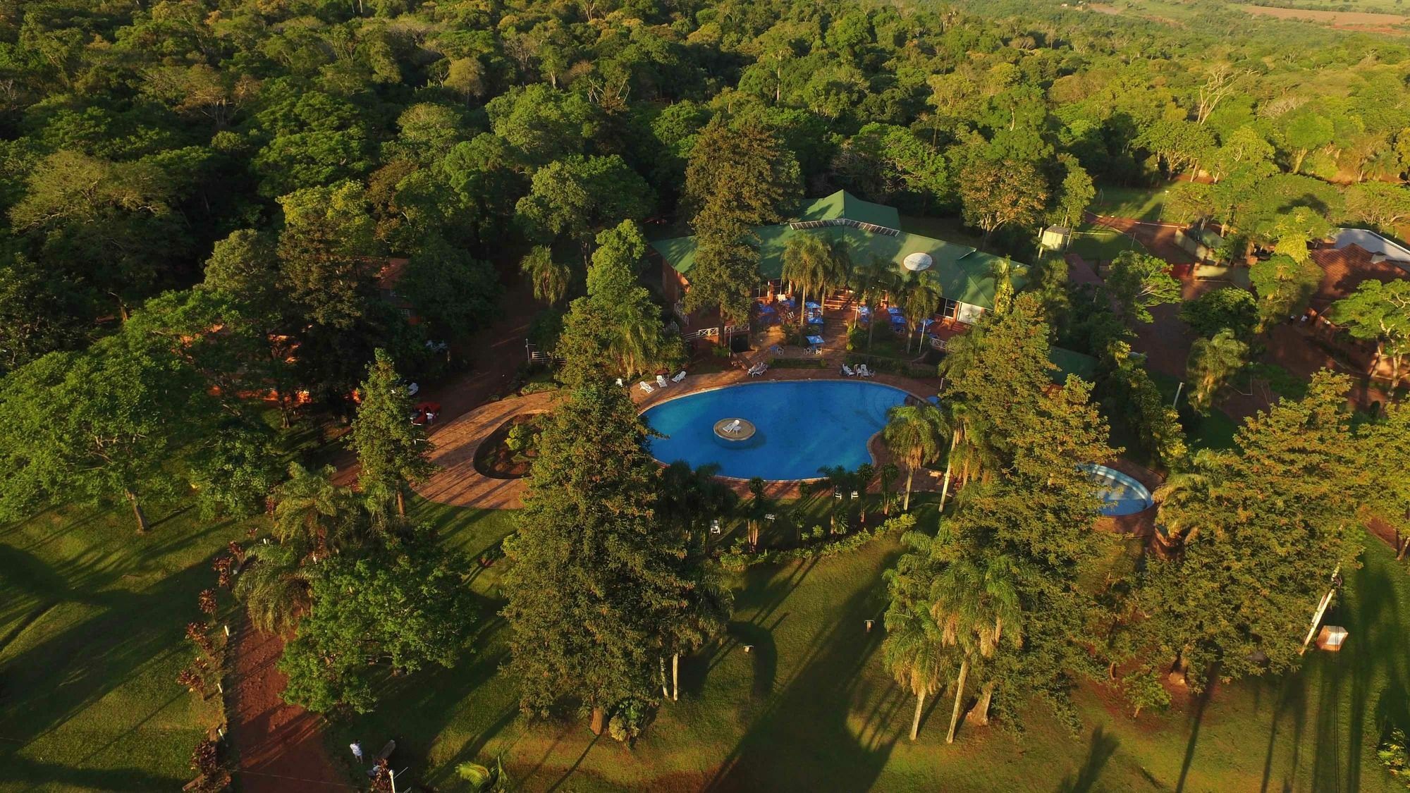 Tangoinn Club Iguazu Party Luxury Hostel بويرتو إجوازو المظهر الخارجي الصورة