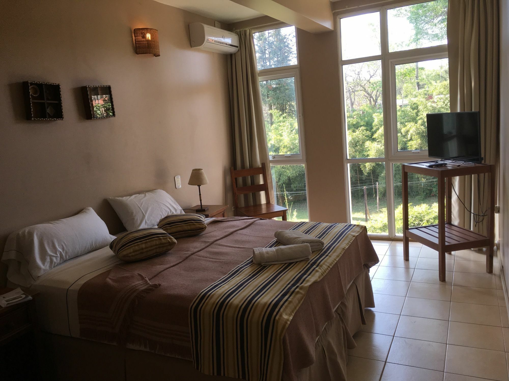 Tangoinn Club Iguazu Party Luxury Hostel بويرتو إجوازو المظهر الخارجي الصورة